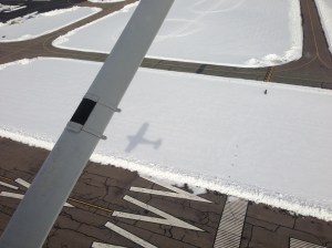 The (slight-left) noise abatement turn after takeoff from Runway 32 @ 1B9 makes for a cool picture opportunity! (2/9)