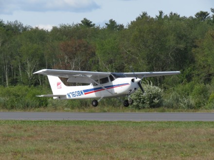 Flight training aircraft